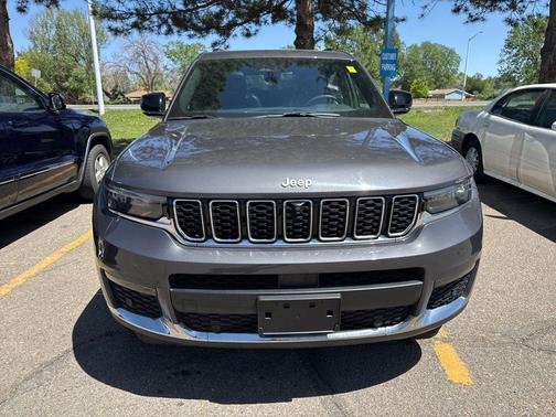 Metallic 2024 Jeep Grand Cherokee L Limited