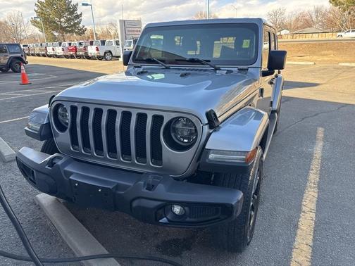 2020 Jeep Wrangler Unlimited Sahara Altitude