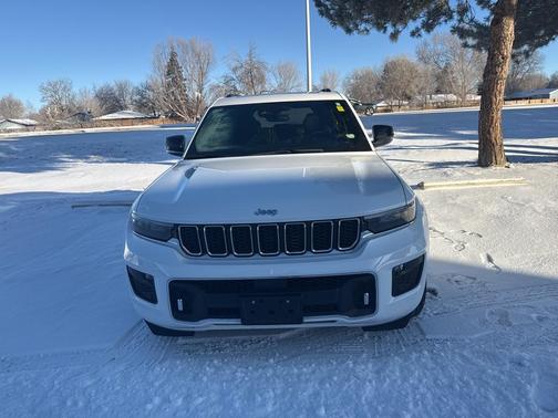 2022 Jeep Grand Cherokee Overland