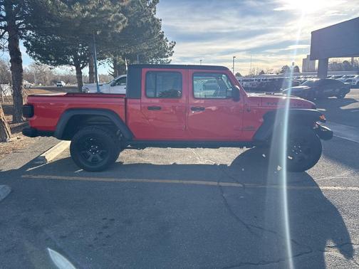 2021 Jeep Gladiator Mojave