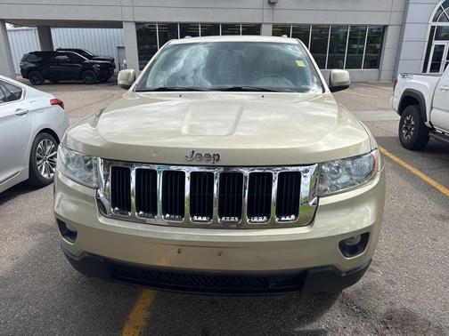 2011 Jeep Grand Cherokee Laredo