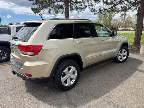 2011 Jeep Grand Cherokee Laredo