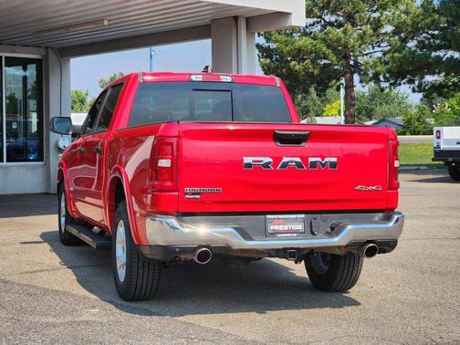 Flame Red Clearcoat 2025 RAM 1500 Big Horn/Lone Star