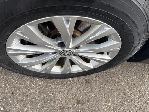 2019 Volkswagen Tiguan 2.0T SE