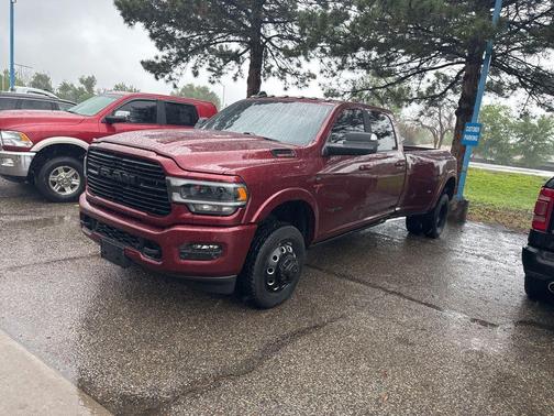 Delmonico Red Pearlcoat 2022 RAM 3500 Laramie
