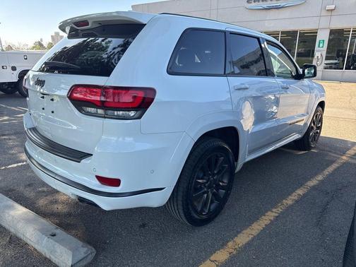 Bright White Clearcoat 2018 Jeep Grand Cherokee High Altitude