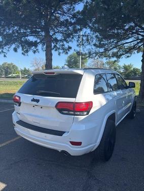 2018 Jeep Grand Cherokee Altitude