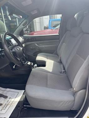 2013 Toyota Tacoma Base