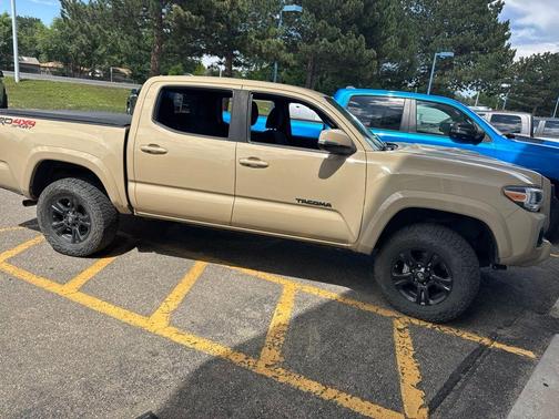 Quicksand 2019 Toyota Tacoma TRD Sport
