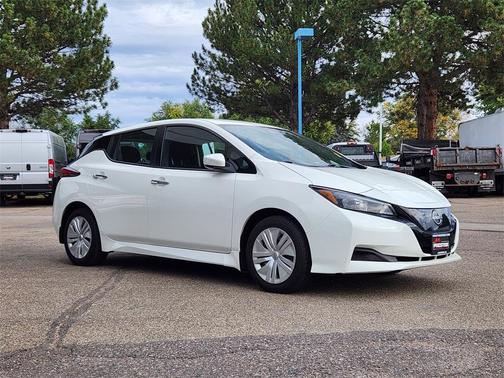 2023 Nissan Leaf S