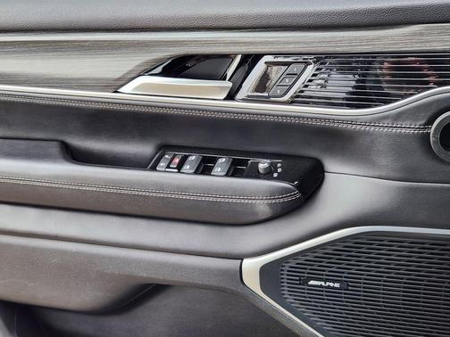 2023 Jeep Wagoneer Series II