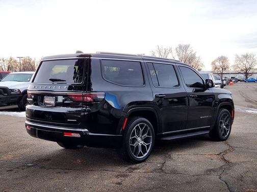 2023 Jeep Wagoneer Series II