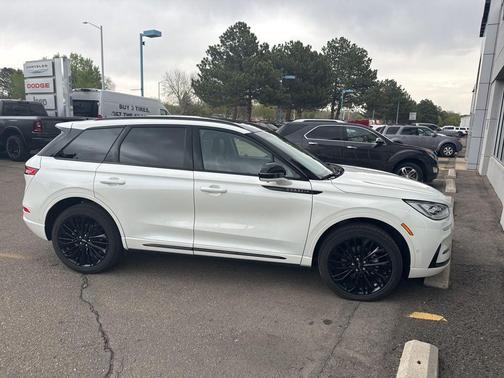 2023 Lincoln Corsair Reserve