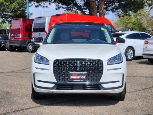 White Metallic 2023 Lincoln Corsair Reserve