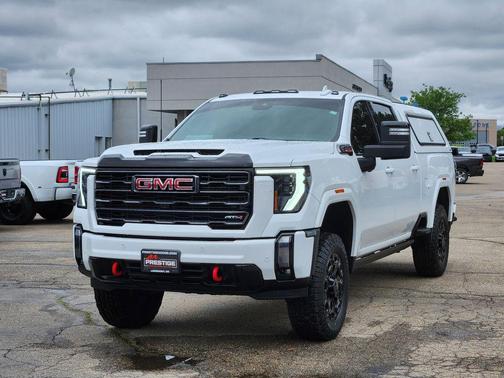 Summit White 2024 GMC Sierra 3500 AT4