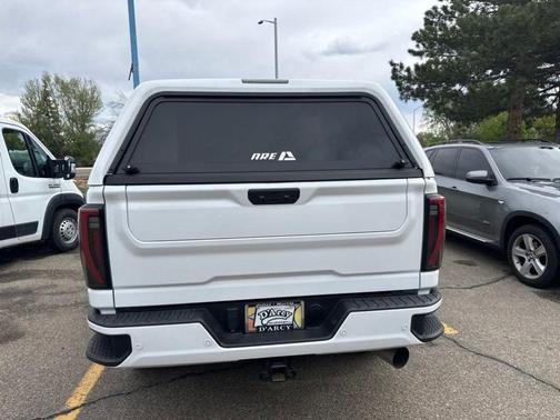 Summit White 2024 GMC Sierra 3500 AT4