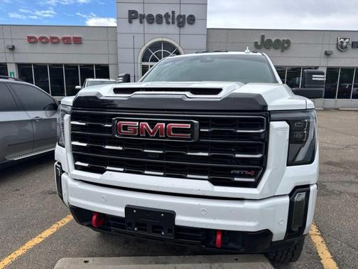 Summit White 2024 GMC Sierra 3500 AT4