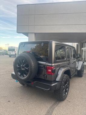 2022 Jeep Wrangler Unlimited 4xe Sahara