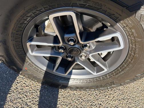 Anvil Clearcoat 2025 Jeep Gladiator Sport