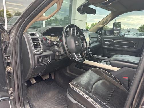 Granite Crystal Clearcoat Metallic 2022 RAM 2500 Laramie