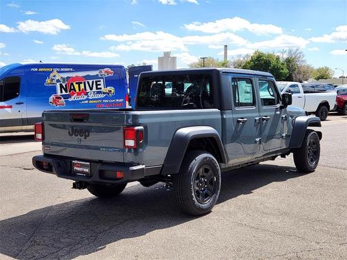 2025 Jeep Gladiator Sport