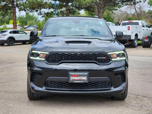 DB Black Crystal Clearcoat 2026 Dodge Durango GT HEMI V8