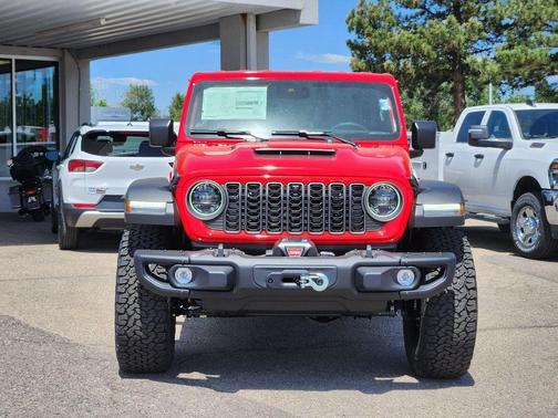 Firecracker Red Clearcoat 2026 Jeep Wrangler Moab 392