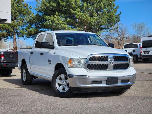 Bright White Clearcoat 2023 RAM 1500 Classic Tradesman