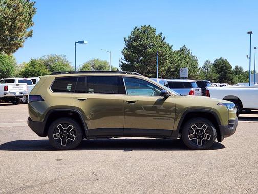 41 2026 Jeep Cherokee Base