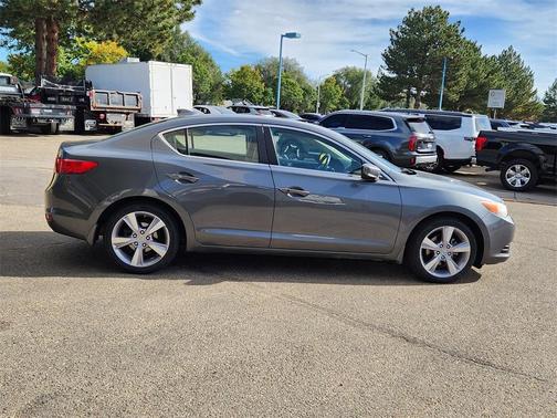 2013 Acura ILX 2.0L Technology
