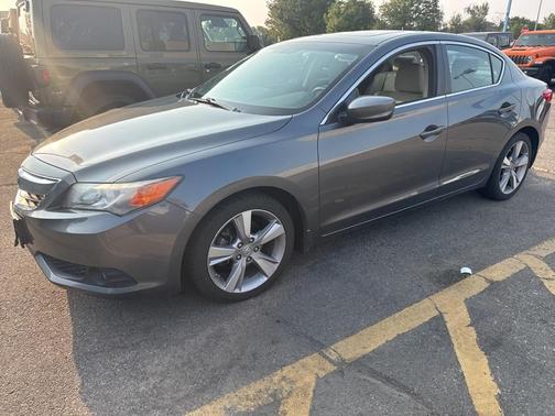 2013 Acura ILX 2.0L Technology