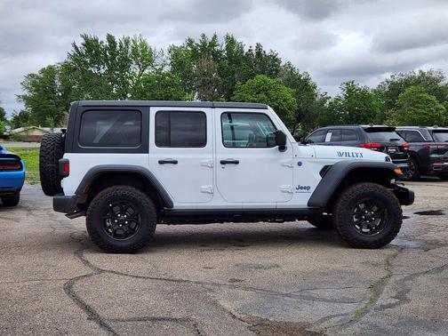 Bright White Clearcoat 2025 Jeep Wrangler 4xe Sport