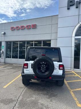 Bright White Clearcoat 2025 Jeep Wrangler 4xe Sport