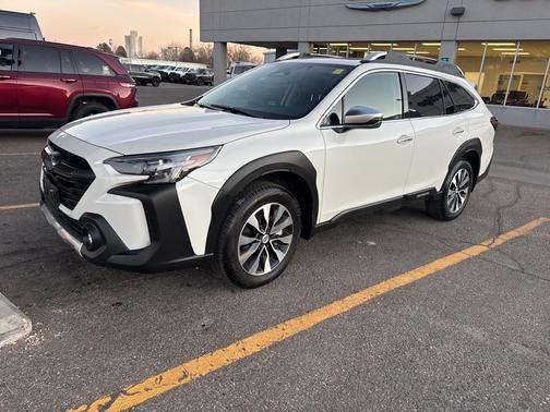 2025 Subaru Outback Touring XT