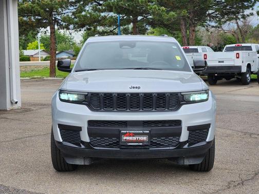 Silver Zynith 2024 Jeep Grand Cherokee L Laredo