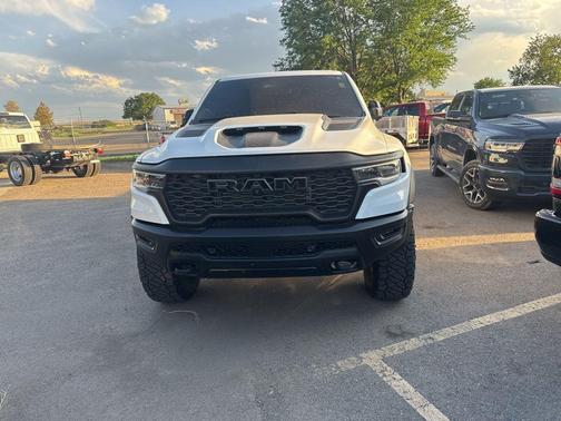 Bright White Clearcoat 2025 RAM 1500 RHO