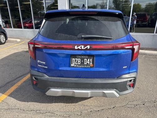 Neptune Blue 2024 Kia Seltos LX