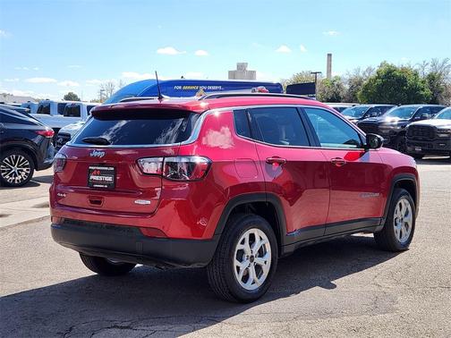 2025 Jeep Compass Latitude