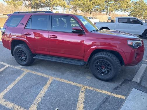 2024 Toyota 4Runner TRD Off Road Premium
