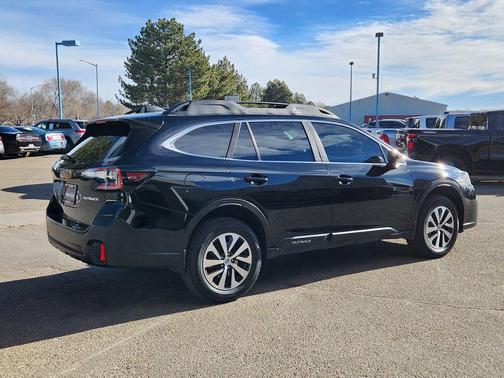 2021 Subaru Outback Base (CVT)