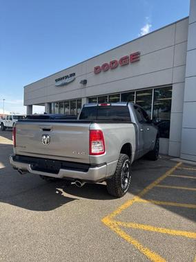 Billet Silver Metallic Clearcoat 2022 RAM 1500 Big Horn