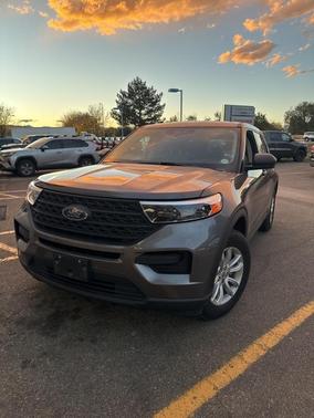 2021 Ford Explorer Base