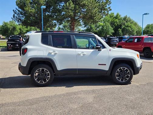 2023 Jeep Renegade Trailhawk