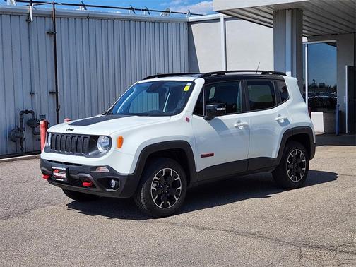 2023 Jeep Renegade Trailhawk