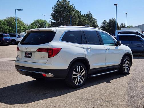 2017 Honda Pilot Elite