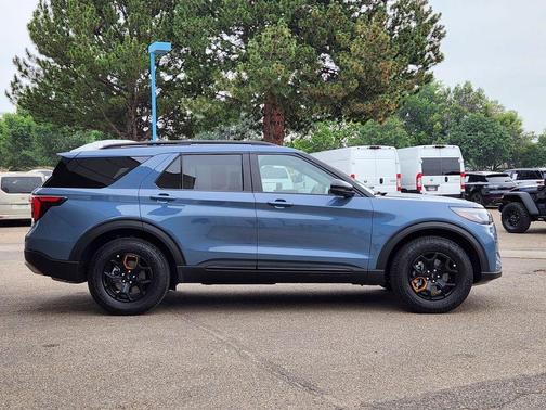 Vapor Blue 2026 Ford Explorer Tremor