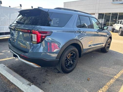 Vapor Blue 2026 Ford Explorer Tremor