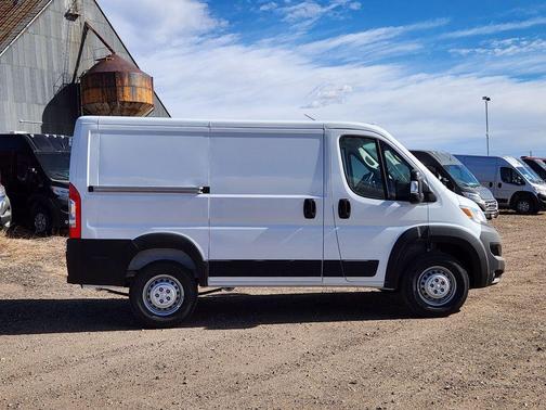 2026 RAM ProMaster 1500 Low Roof
