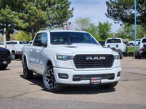 Bright White Clearcoat 2026 RAM 1500 Laramie