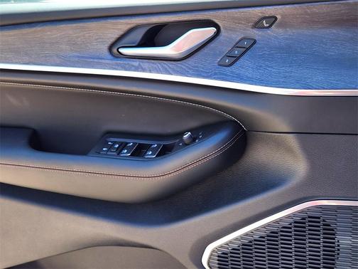 2025 Jeep Grand Cherokee Overland